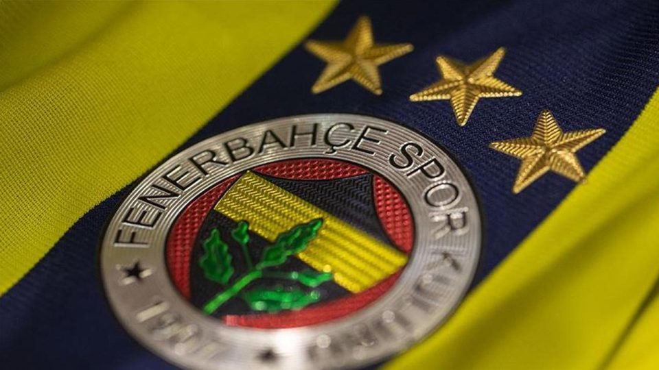 Fenerbahçe’de Ozan Tufan ve bir personel COVID-19’a yakalandı