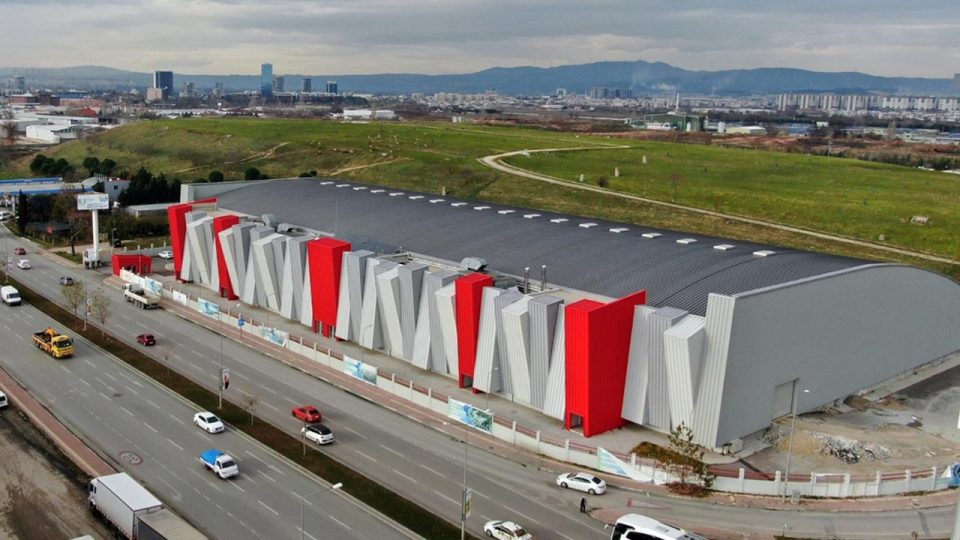 Türkiye’nin en büyük atletizm salonu açılış için gün sayıyor