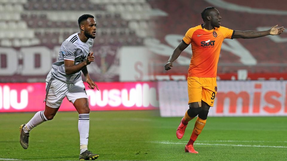 Derbide sahne golcülerin