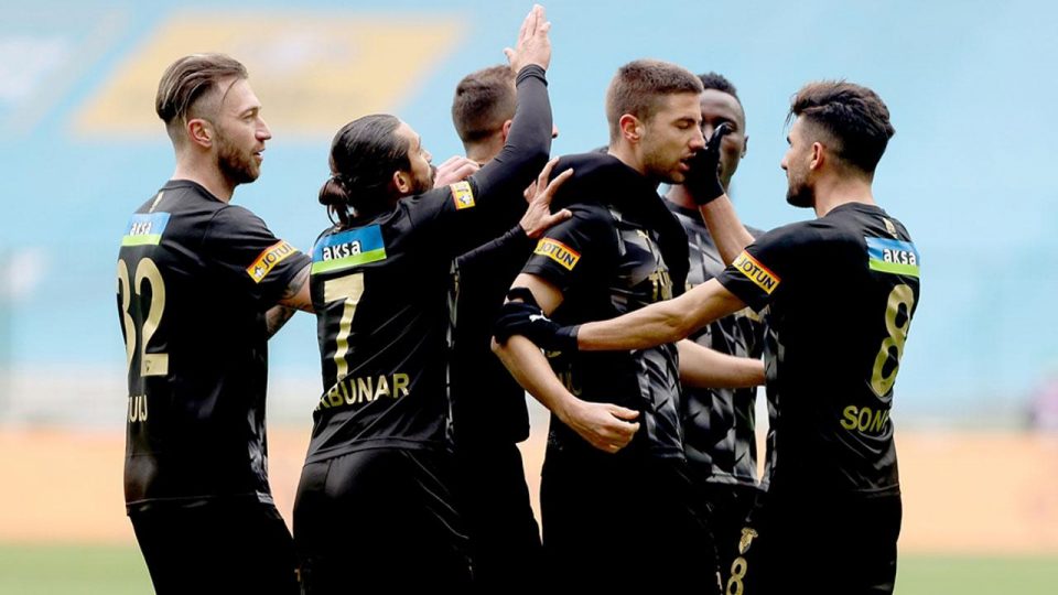 Göztepe galibiyeti hatırladı