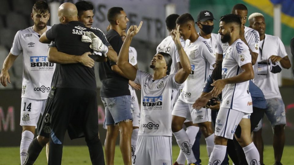 Libertadores Kupası’nda ikinci finalist Santos oldu