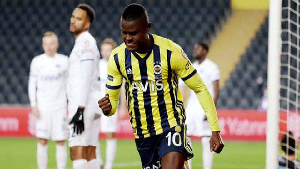 Samatta attı, Fenerbahçe turladı