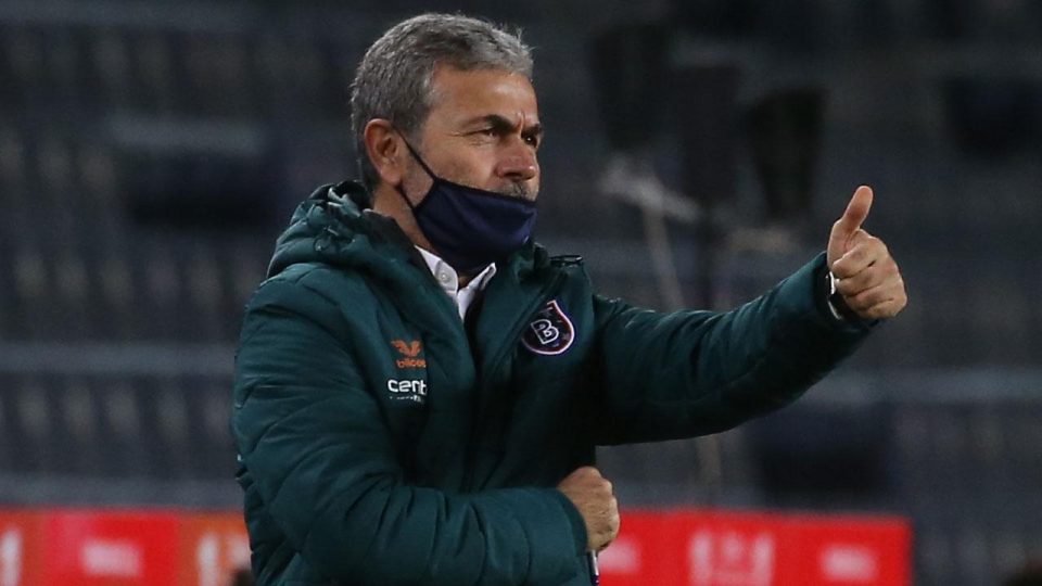 Aykut Kocaman ilk galibiyetini Fenerbahçe’ye karşı aldı