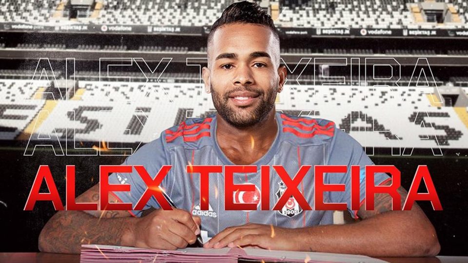 Alex Teixeira resmen Beşiktaş’ta