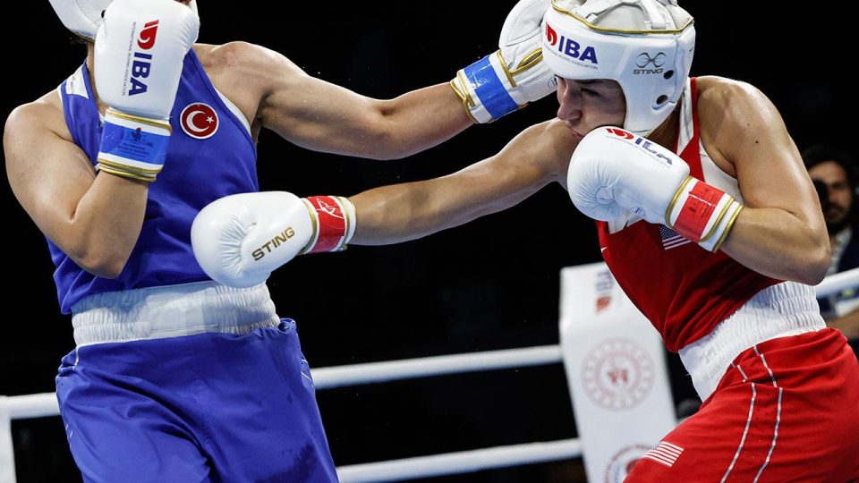 7 milli boksör yarı finale yükselerek bronz madalyayı garantiledi
