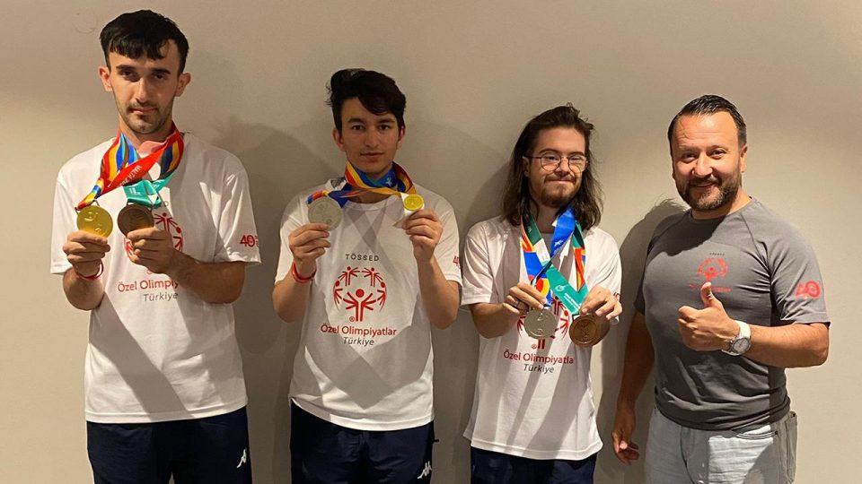 Özel sporcular Malta’da 12 madalya kazandı