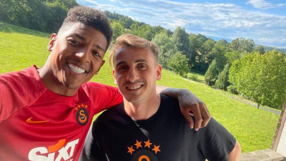 Van Aanholt: Ufak gerginlik abartıldı