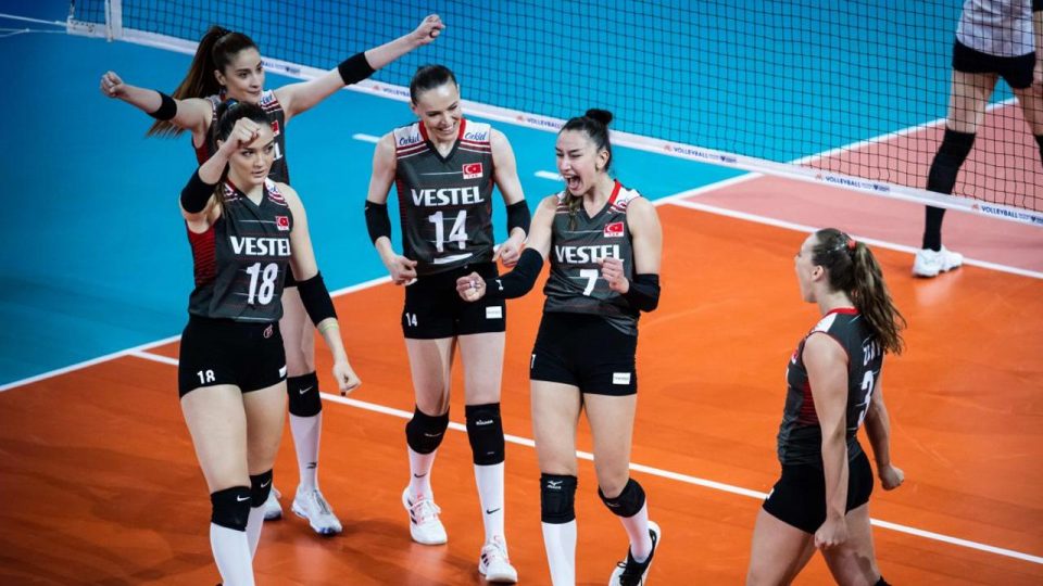 Voleybolda büyük gün: Milliler 3 ayrı kategoride final mücadelesi verecek