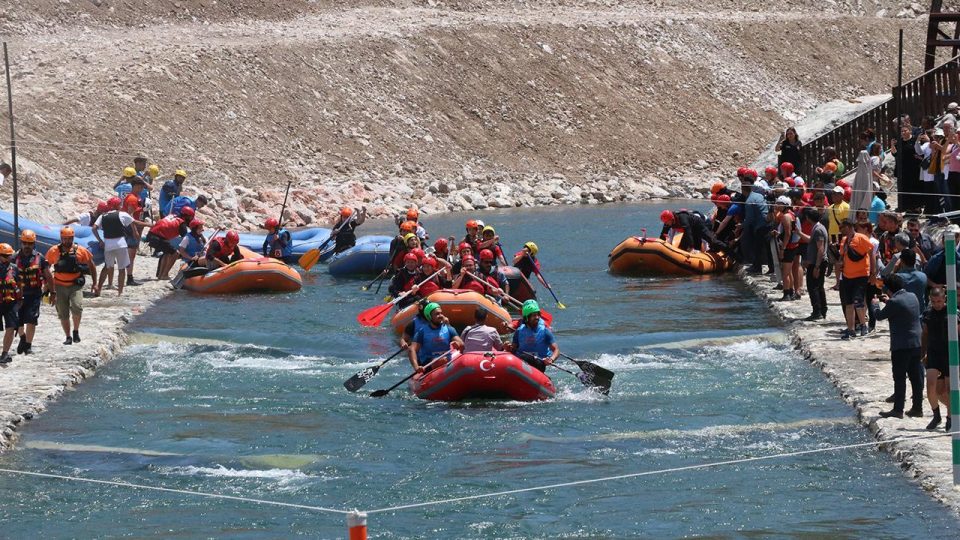 Yozgat’ta rafting heyecanı