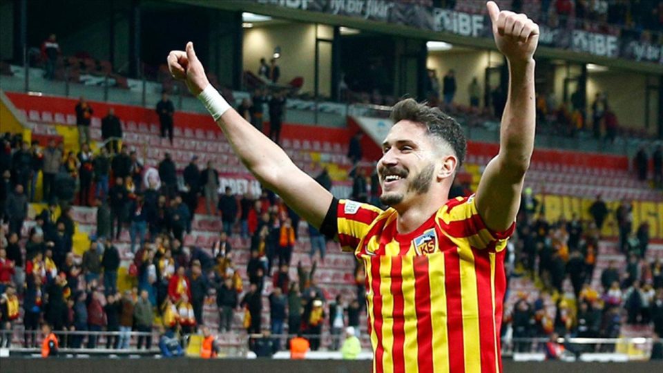 Mert Çetin Lecce’de
