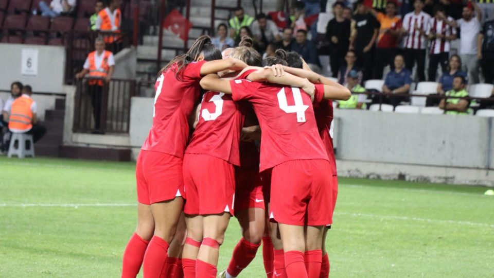 A Milli Kadın Futbol Takımı Litvanya’yı mağlup etti