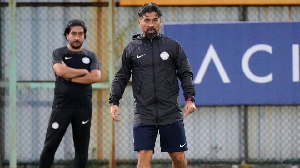 Çaykur Rizespor’da İlhan Palut “cesur oyun”dan yana