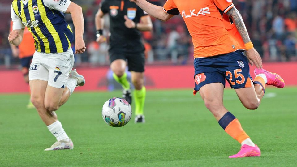 Fenerbahçe Başakşehir’i ağırlayacak