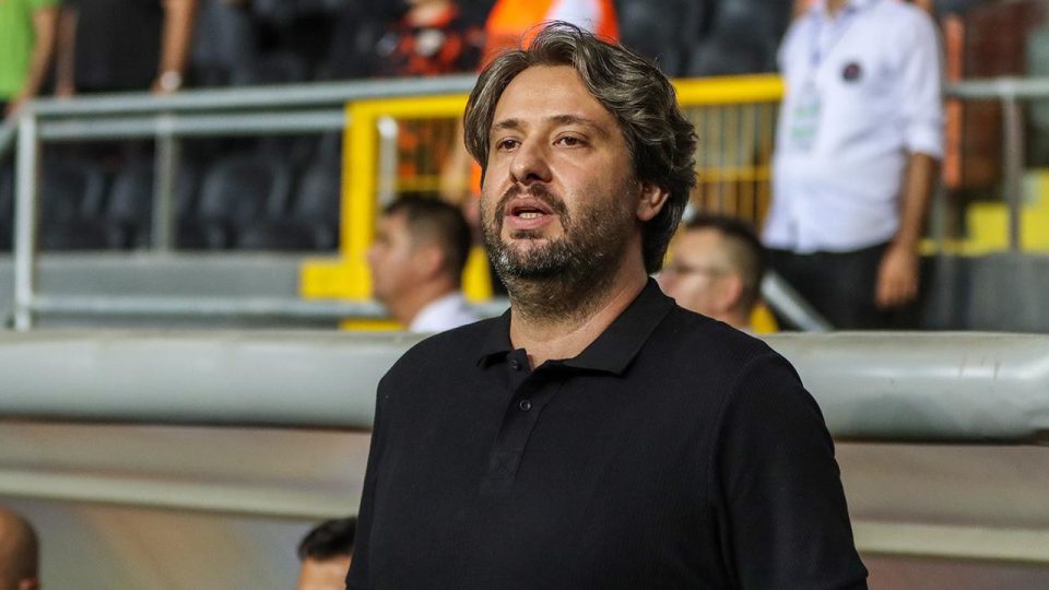 Adanaspor’da Özhan Pulat ile yollar ayrıldı