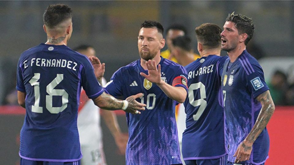 Arjantin Peru’yu Messi’yle yıktı
