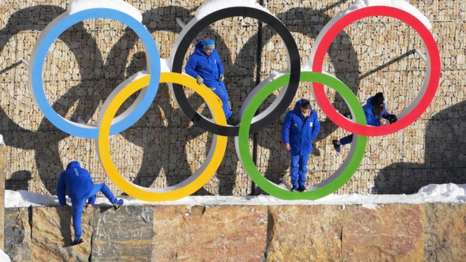 Japonya 2030 Kış Olimpiyatları’na ev sahipliği yapma teklifinden vazgeçti