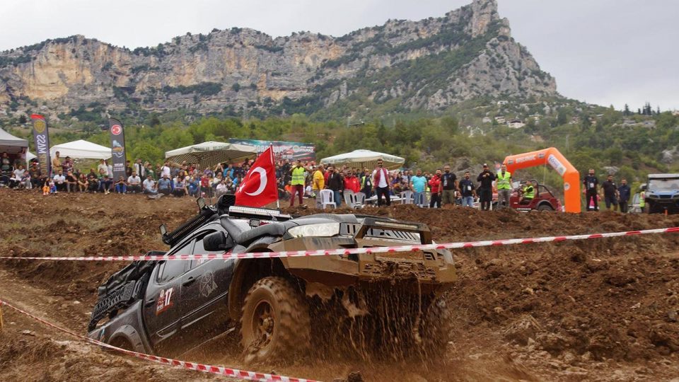 Mersin’de off-road heyecanı yaşandı