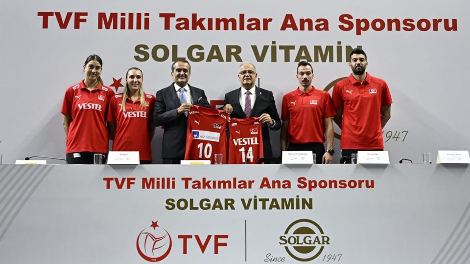 Voleybolda milli takımlara sponsor desteği