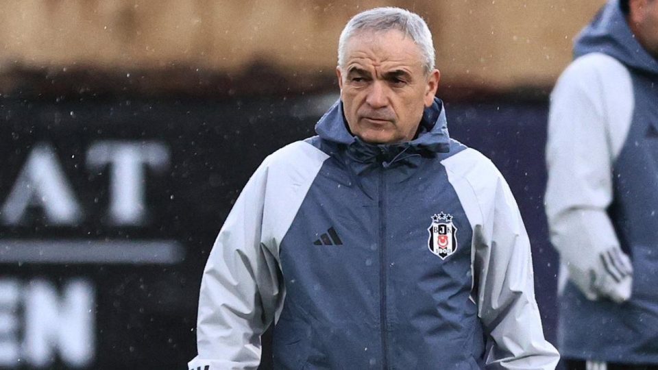Beşiktaş Rıza Çalımbay yönetiminde ilk çalışmasını yaptı